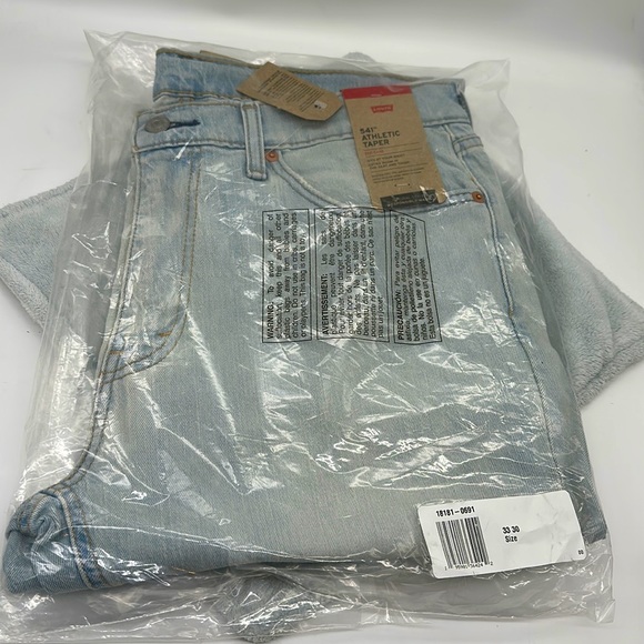 Levi’s Mens 541 Athletic Taper Fit Jeans (Light/Acid Wash Blue Color) Size 33x30 - Picture 6 of 10